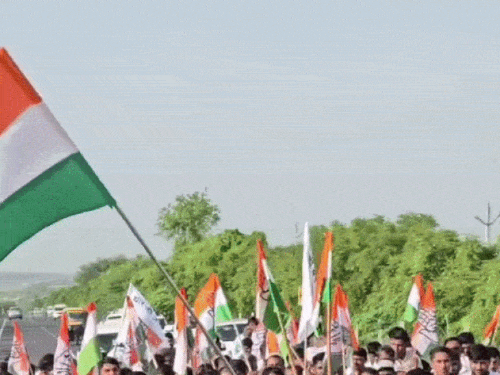 ‘नफरत फैलाकर विश्वगुरू बनना चाहते है, लेकिन कामयाब नहीं होंगे’:सांसद बोले-खड़गे जहां सभा करके आए, उसे अपवित्र मानते हैं; जेन-जी ने पीएम के मिम बनाए